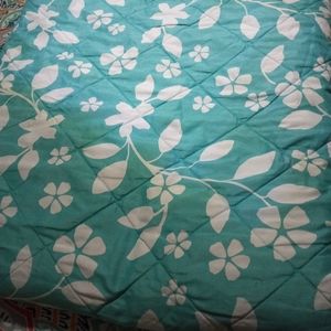 Quilted bedspread